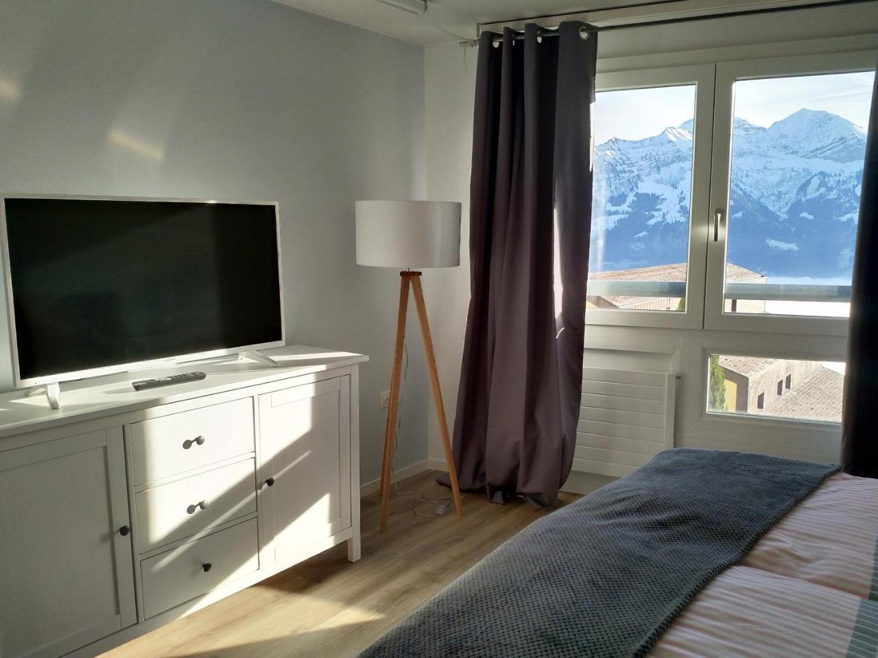 Swiss Seeblick Apartment Mit Hotelanbindung Beatenberg Exterior foto